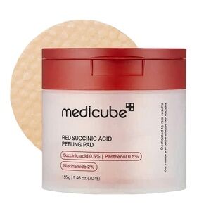 medicube red succinic acid peeling pad